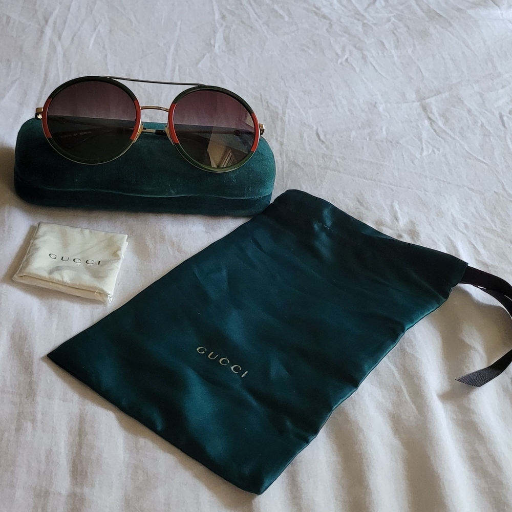 Gucci Round Sunglasses